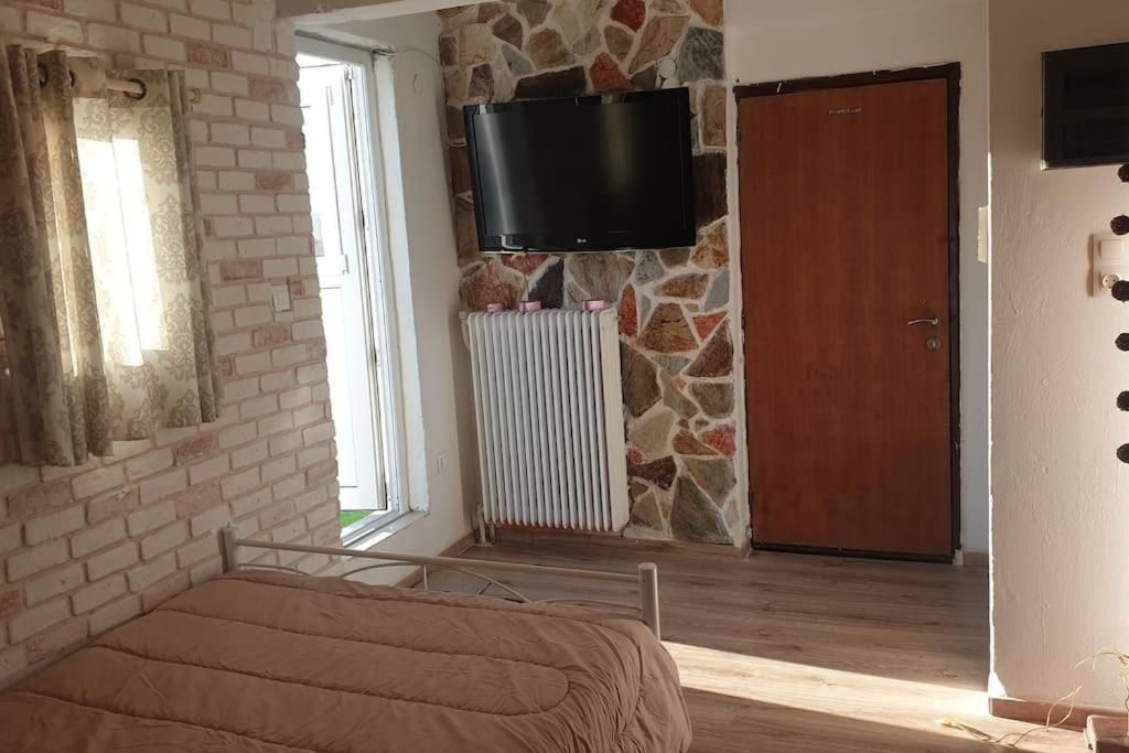 Καλινοβου 1 Κευελπιδων Πεδιον Αρεωσ Apartment Athens Exterior photo